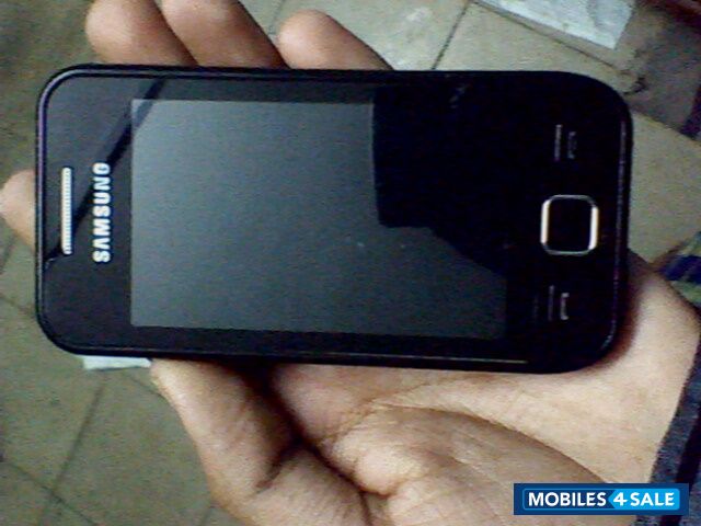 Black Samsung Wave 525