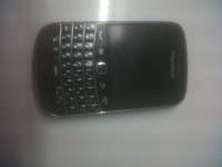 Black BlackBerry Bold 9900