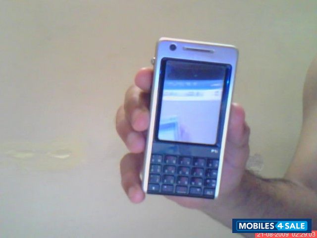 Silver Sony Ericsson P1