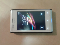 White Sony Xperia E