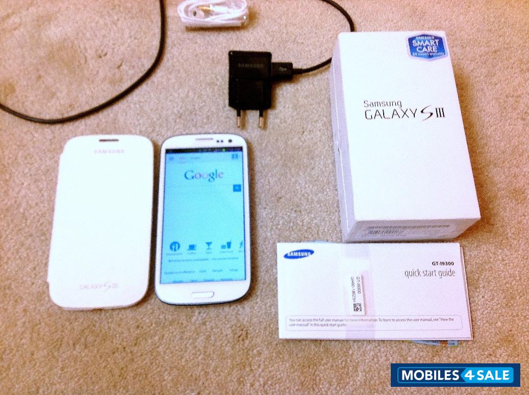 White Samsung Galaxy S3