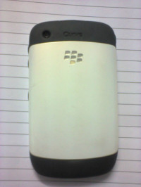 White BlackBerry Curve 8520