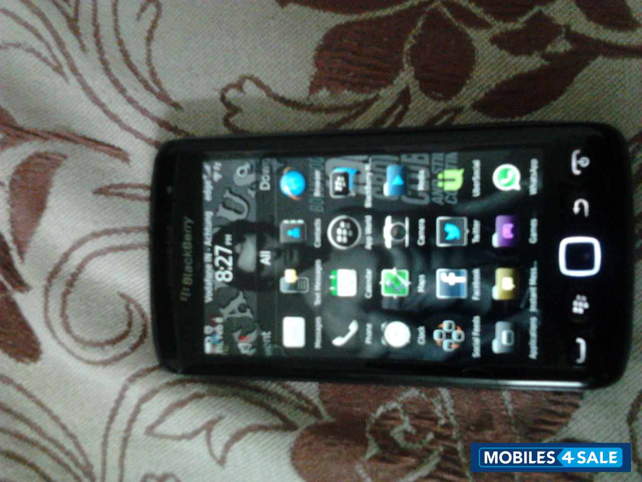 Black BlackBerry Torch 9860