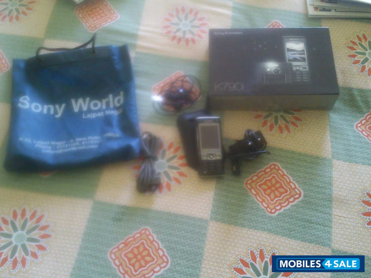 Black Sony Ericsson K790