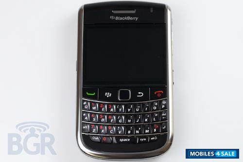 Black BlackBerry Bold 9650