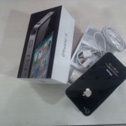 Black Apple iPhone 4S