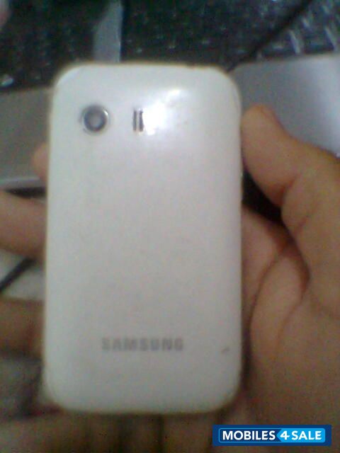 White Samsung Galaxy Y