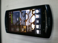 Black Sony Ericsson Xperia neo V