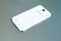 White Samsung Galaxy Note 2