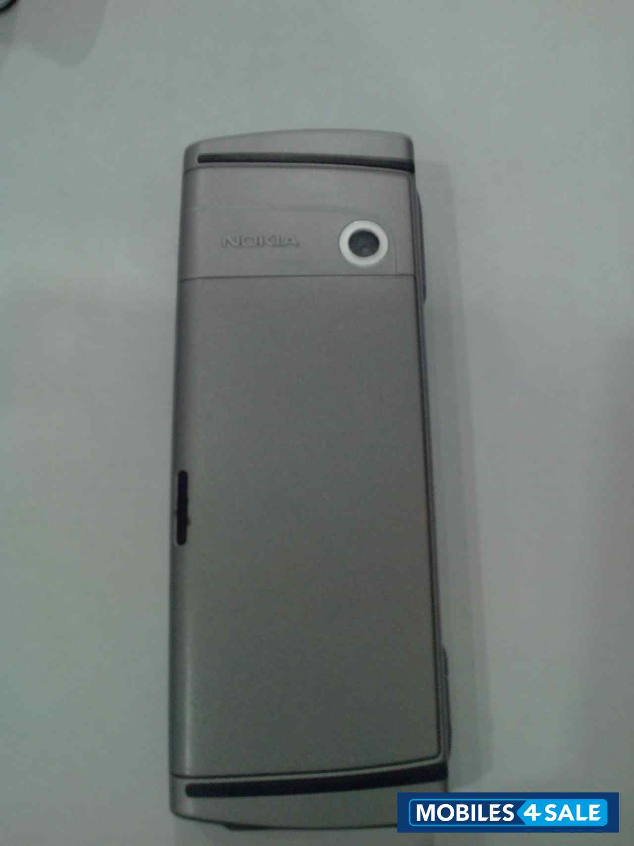 Grey / Black Nokia 9500 Communicator
