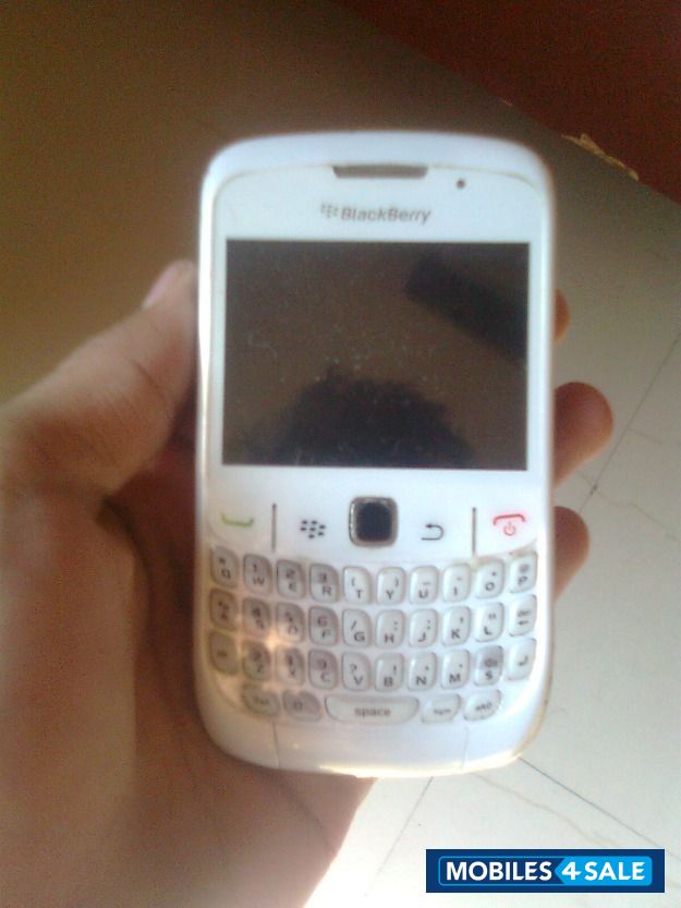 White BlackBerry Curve 8310