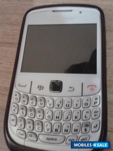 White BlackBerry Curve 8250