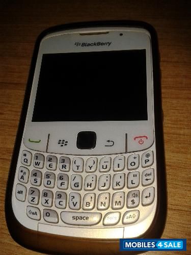 White BlackBerry Curve 8250