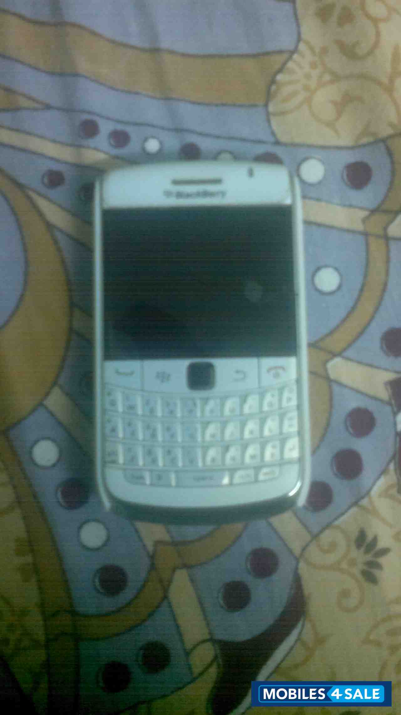 White BlackBerry  9780