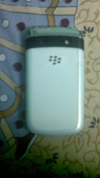 White BlackBerry  9780