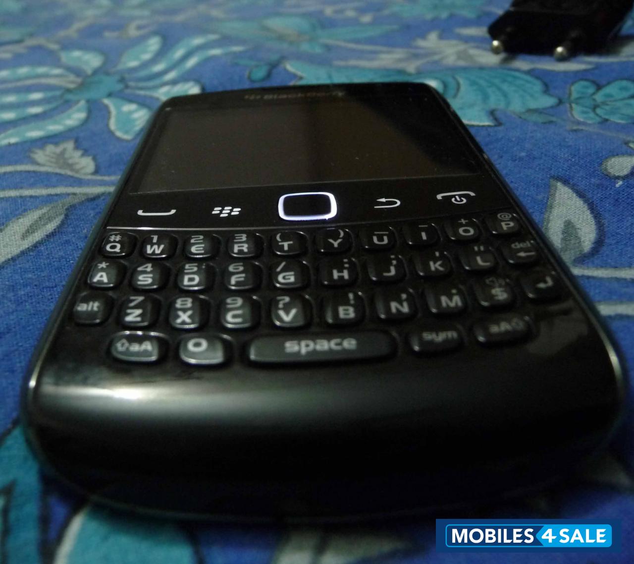 Black BlackBerry Curve 9360