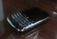 Black BlackBerry Bold 9790