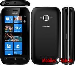 Black Nokia Lumia 710