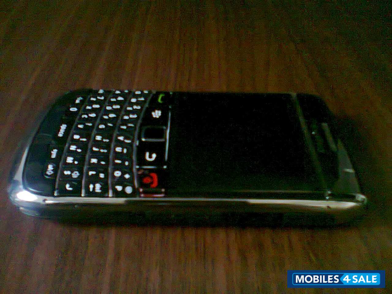 Black BlackBerry Bold 9700