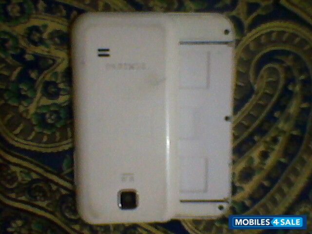 White Samsung Wave 533