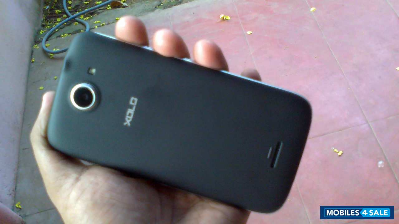 Black Xolo A700