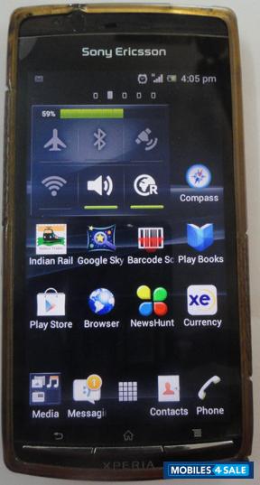 Black Sony Ericsson Xperia arc S