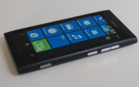 Black Nokia Lumia 800