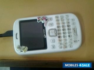 White Micromax Q23