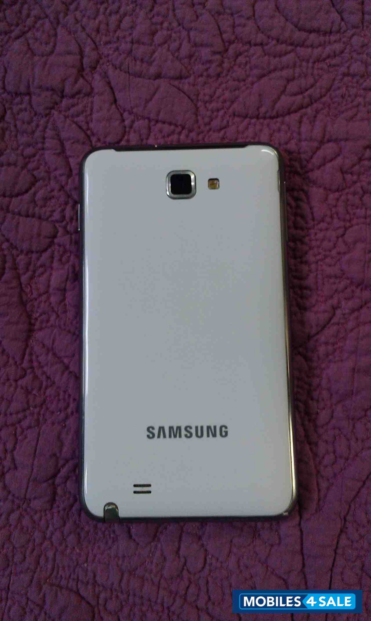 White Samsung Galaxy Note