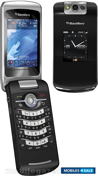 Black BlackBerry Pearl Flip 8220