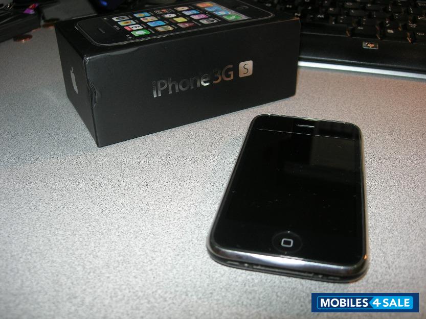 Black Apple iPhone 3GS