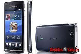 Black Sony Ericsson Xperia arc S