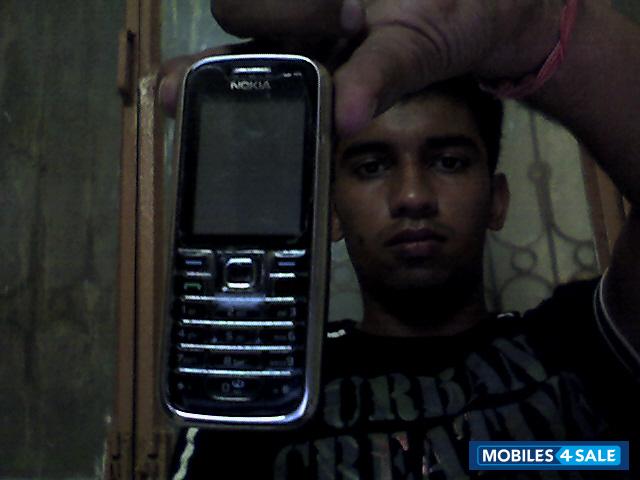 Black Nokia 6233