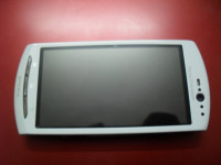 White Sony Ericsson Xperia neo V