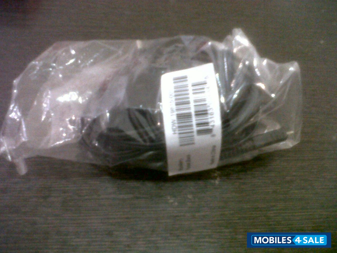 Black BlackBerry Storm2 9520