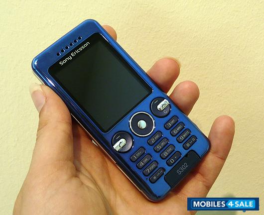 Blue Sony Ericsson S302