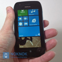 Black Nokia Lumia Lumia 710 (windows 7.8)