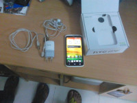 White HTC One X