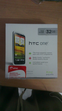 White HTC One X