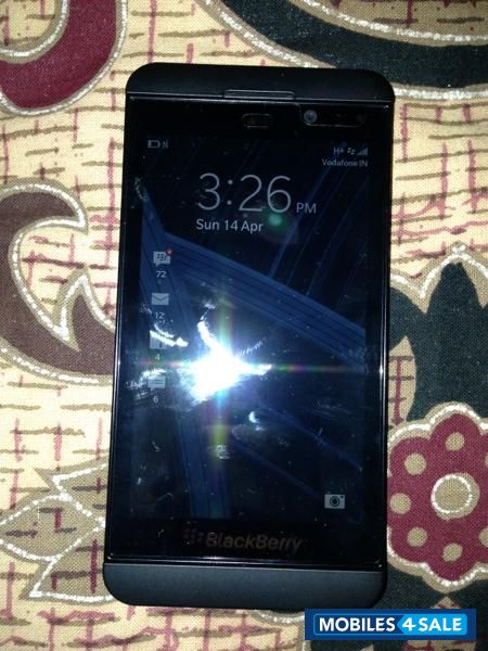 Black BlackBerry Z10