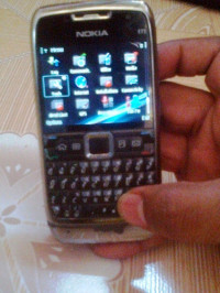 Silver Nokia E71