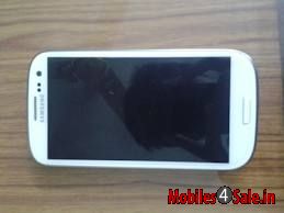 White Samsung Galaxy S3