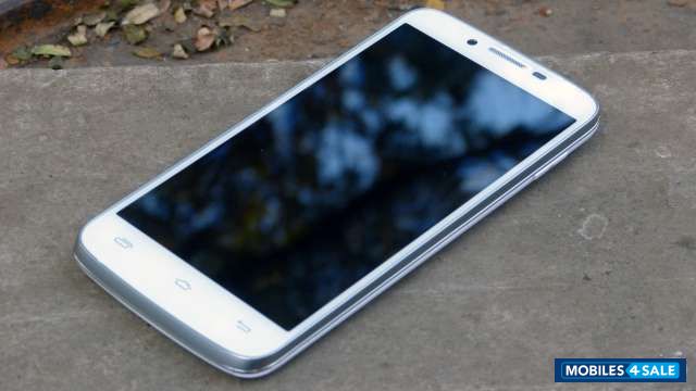 White Xolo A1000