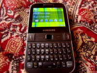 Samsung Chat 527