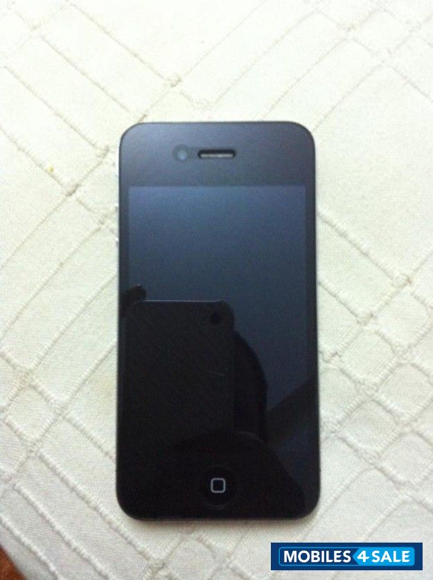 Black Apple iPhone 4