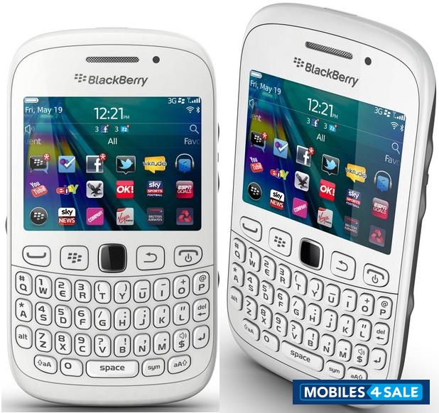 White BlackBerry Curve 9320