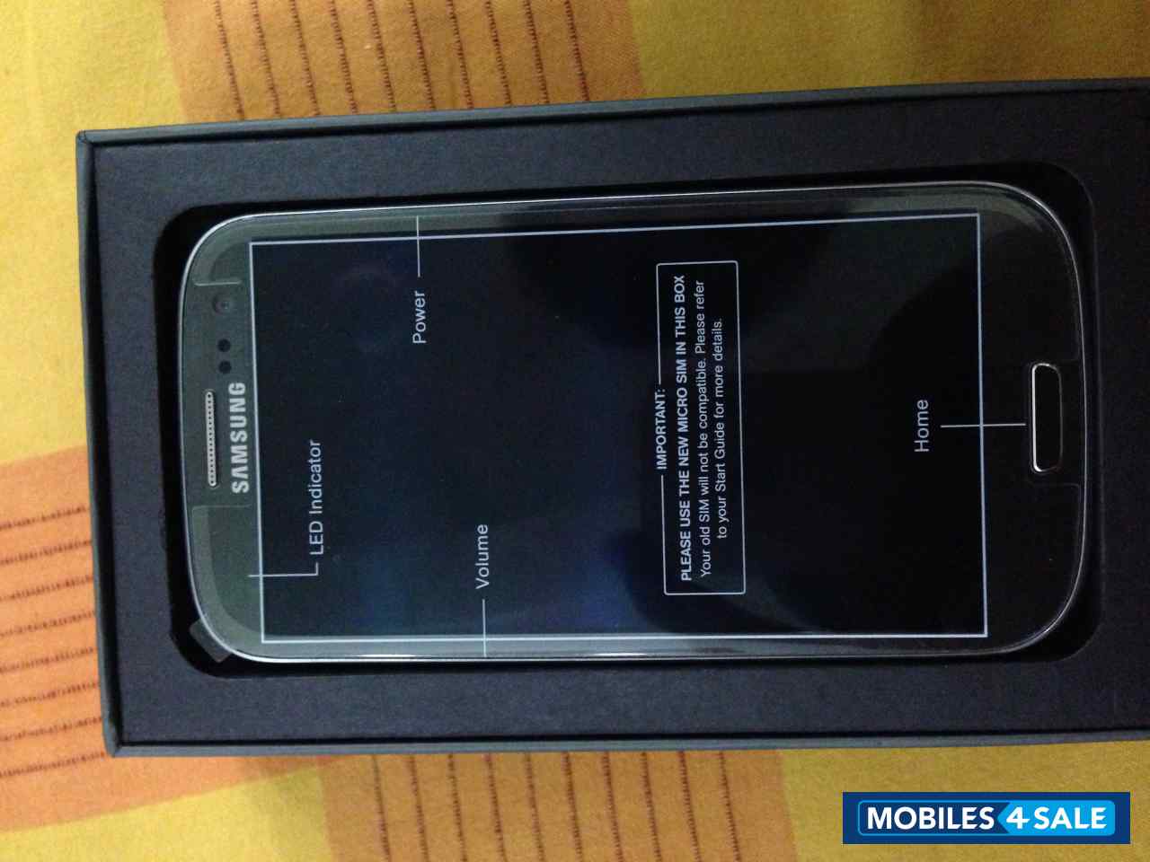 Grey Samsung Galaxy S3