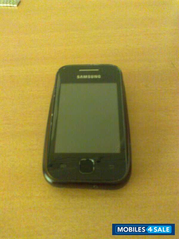 Black Samsung Galaxy Y