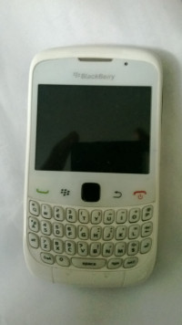 White BlackBerry Curve 9300