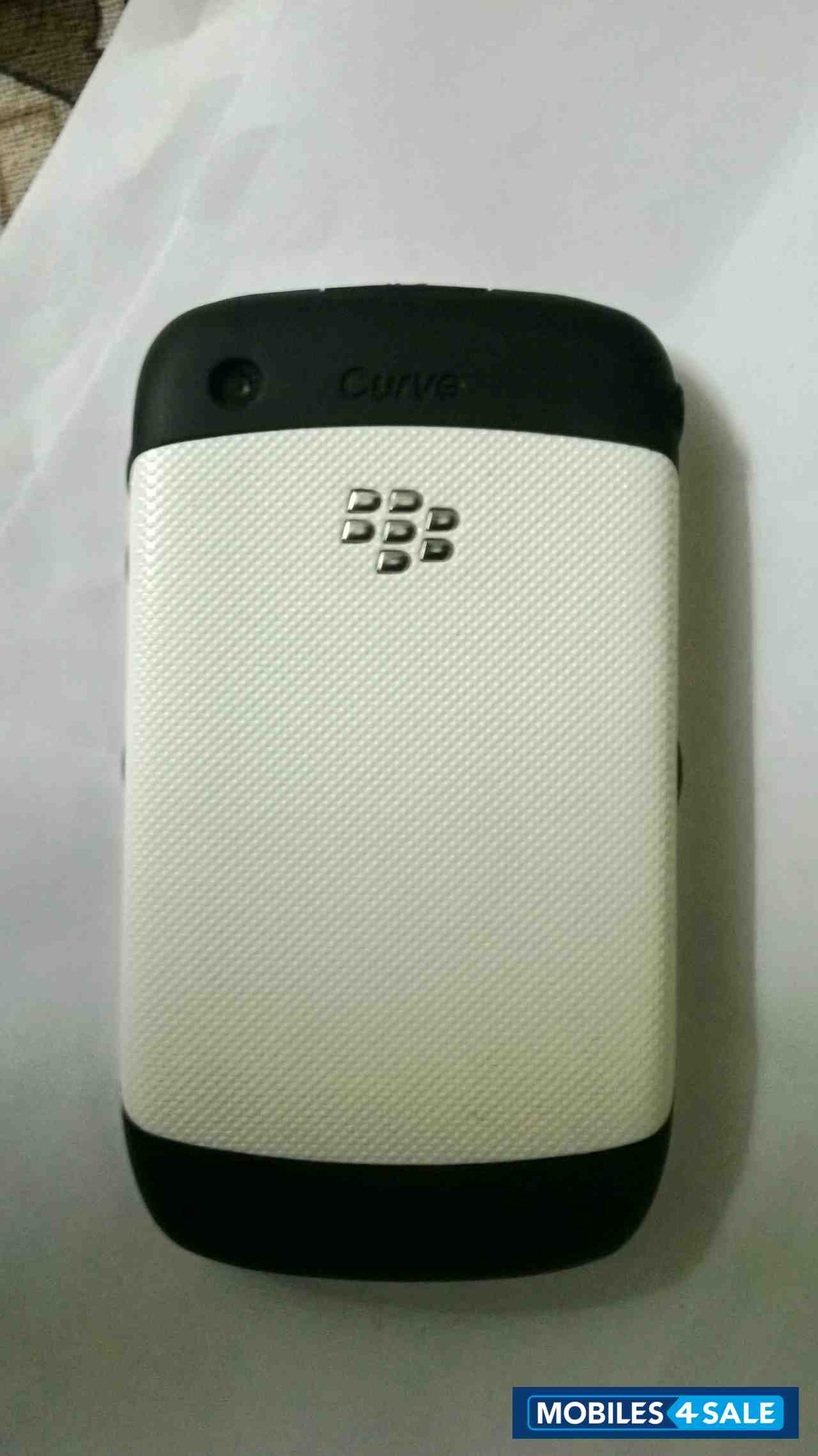 White BlackBerry Curve 9300